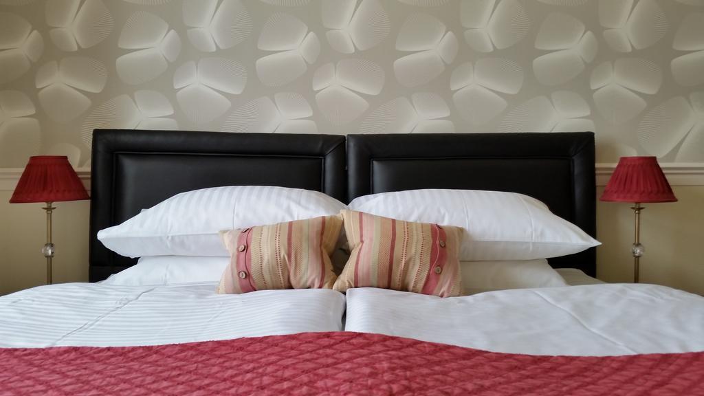 Gallery Guest House Plymouth Phòng bức ảnh