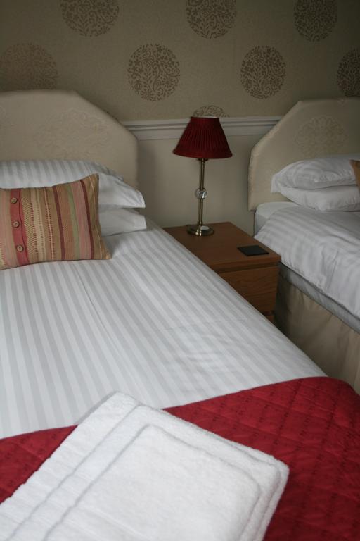 Gallery Guest House Plymouth Phòng bức ảnh